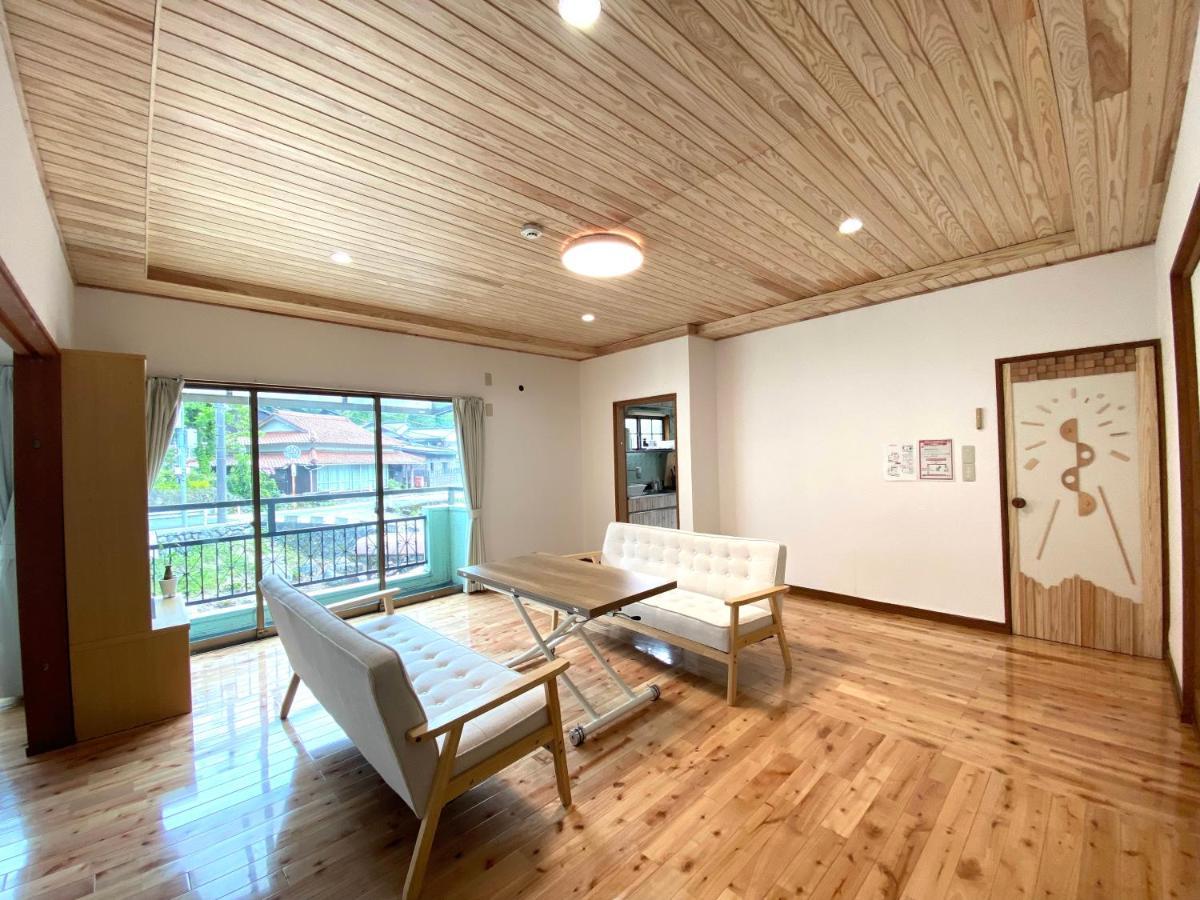 「西の横綱」俵山温泉で極上の湯治stay。物語が始まる場所 -muku- Holiday home Kizu